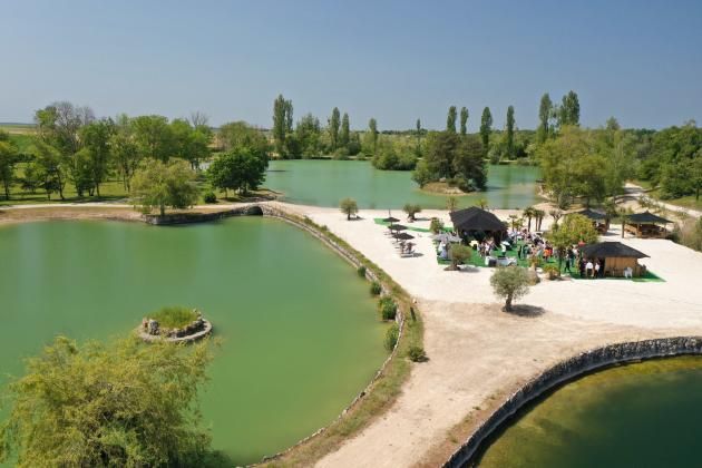 Les Étangs de la Basse - Bali Space